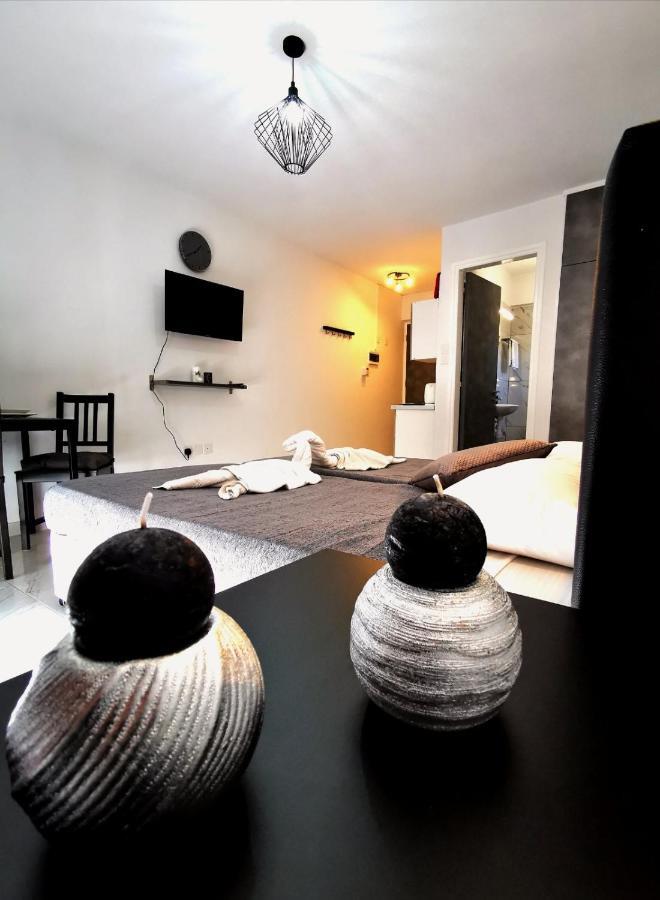 Eleana Apartments Айя-Напа Екстер'єр фото