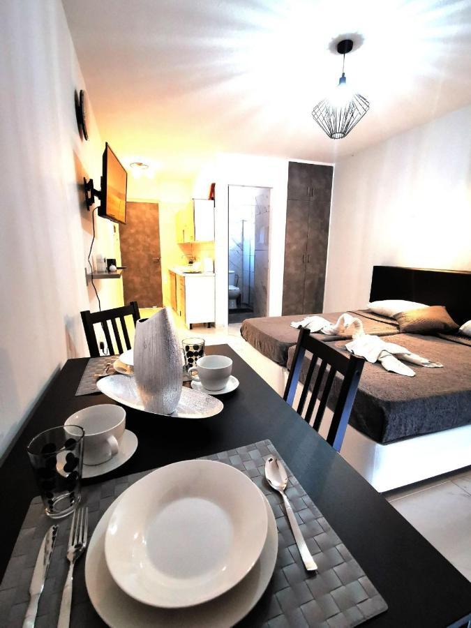 Eleana Apartments Айя-Напа Екстер'єр фото